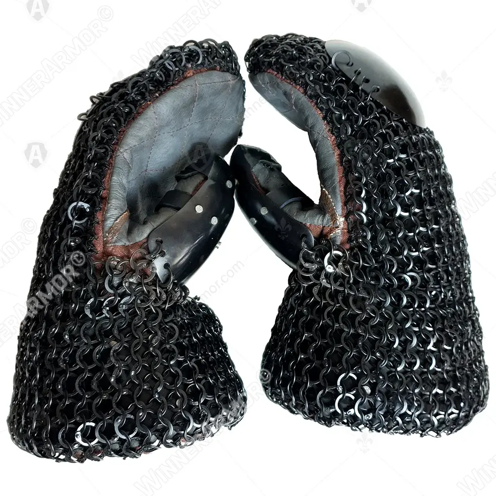 Reinforced mail gauntlets with rondel