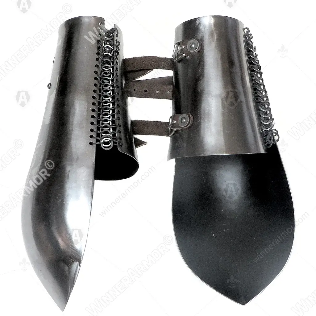 Eastern bazubands for buhurt forearm protection