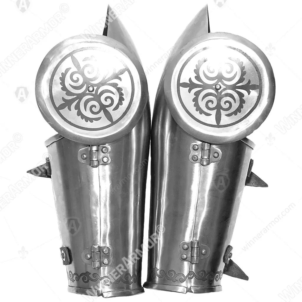 Oriental bracers with rondels for buhurt