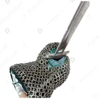 Mail gauntlets with hidden plate protection