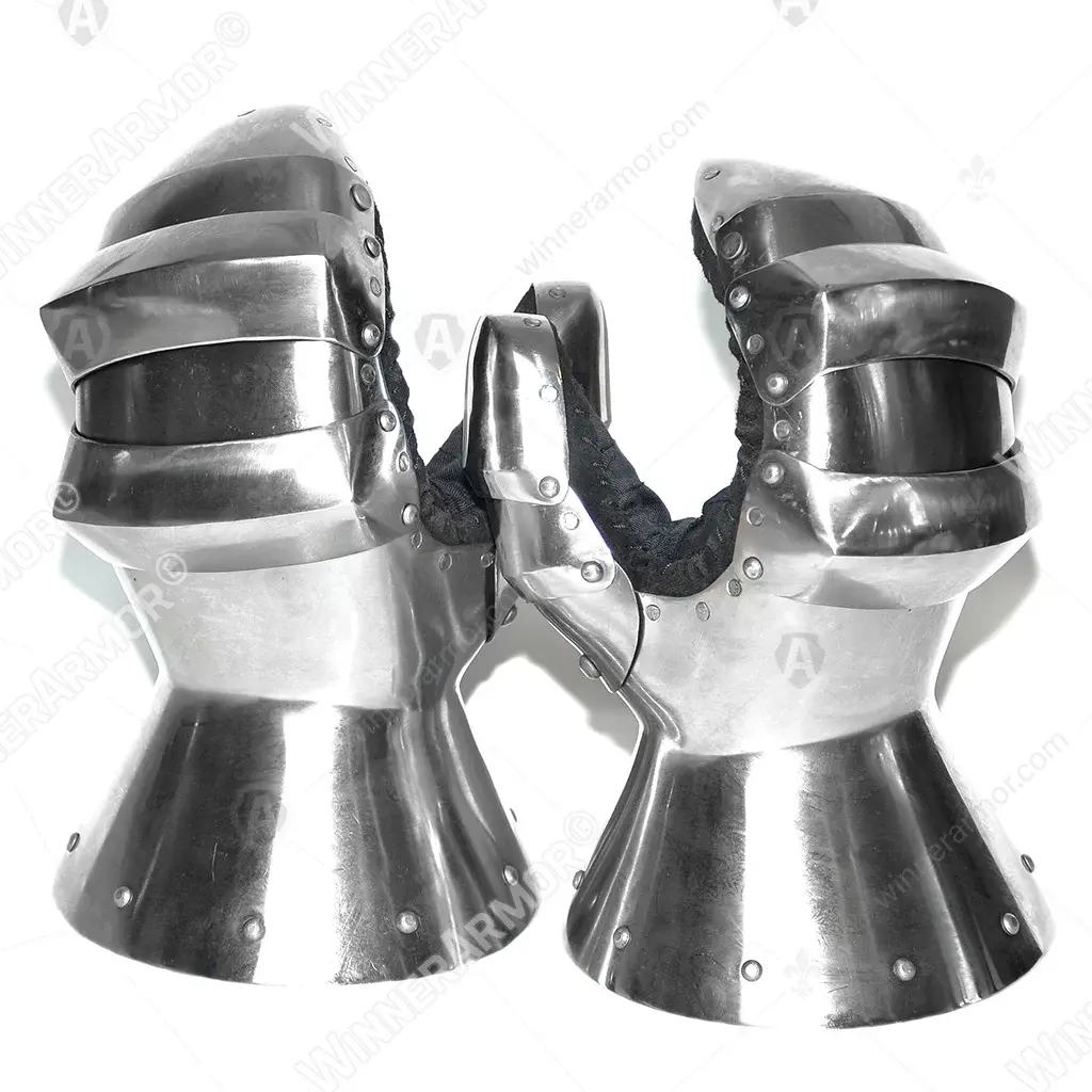 Plate gauntlets for full-contact fights — 1.5 mm