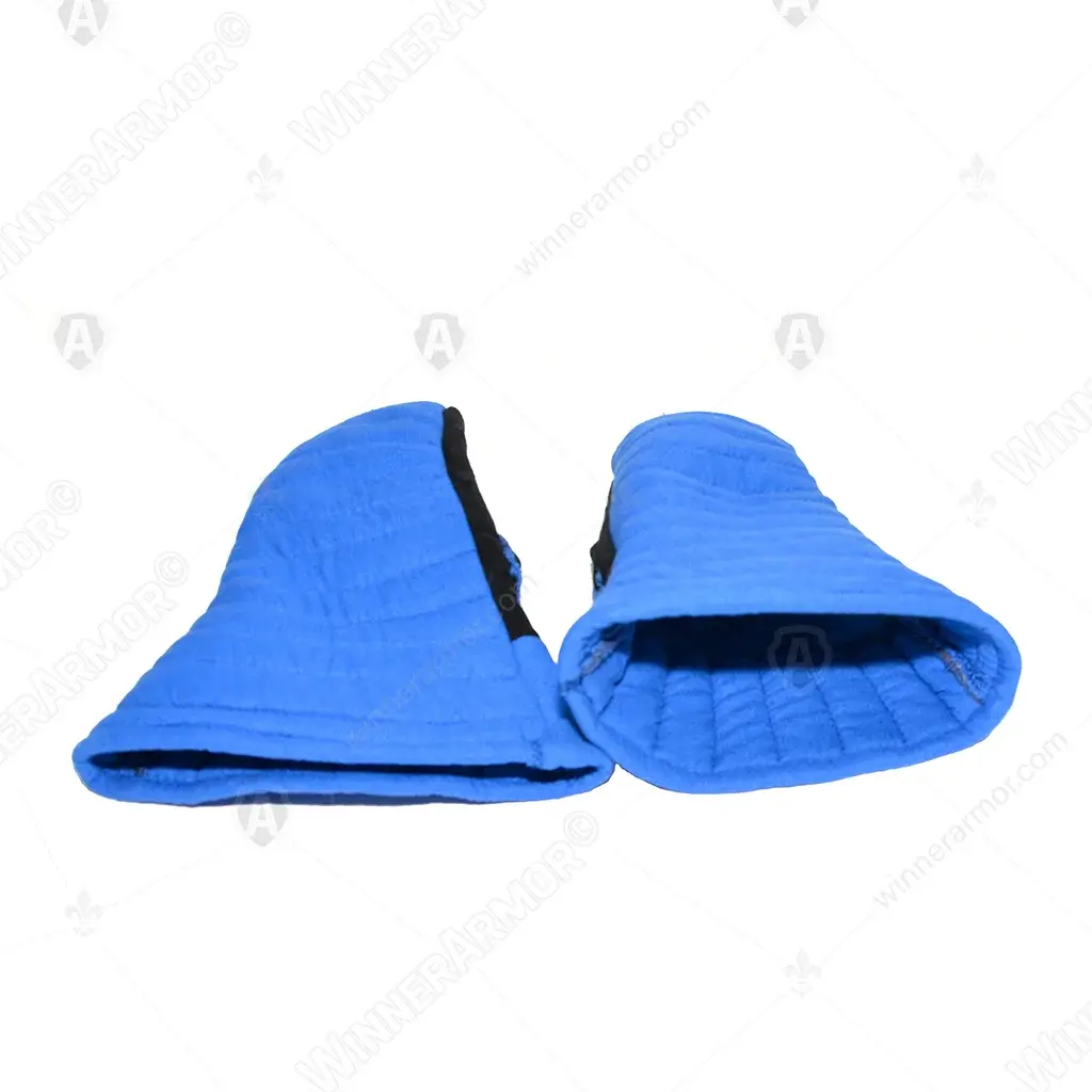 Quilted padded mittens for buhurt under gauntlets