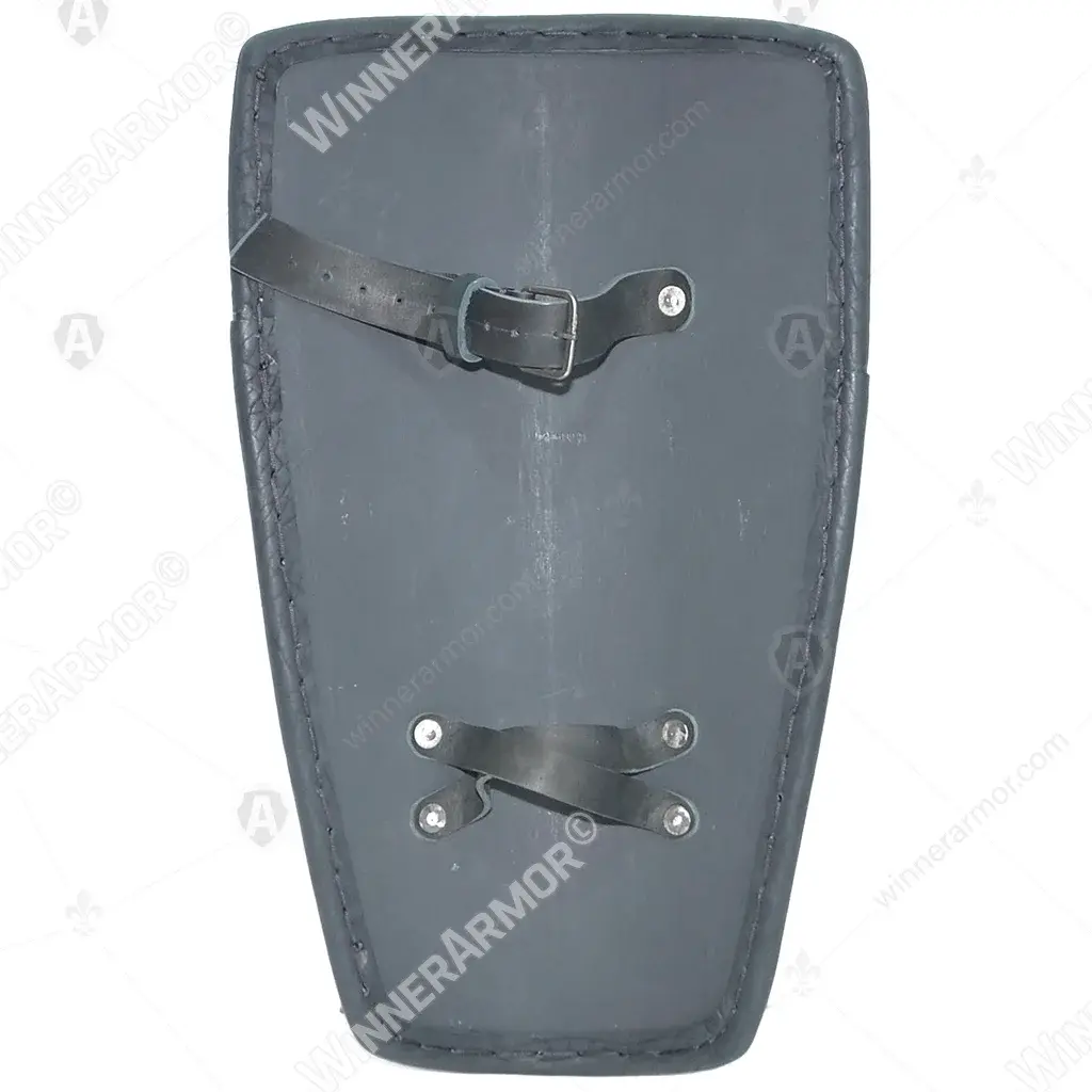 Punch pavise shield for buhurt — stable grip