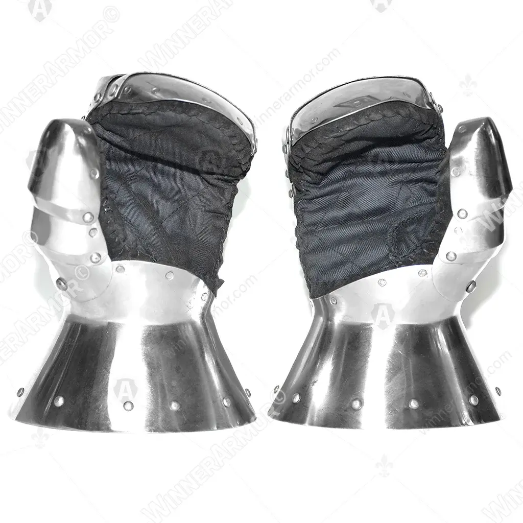 Plate gauntlets for full-contact fights — 1.5 mm