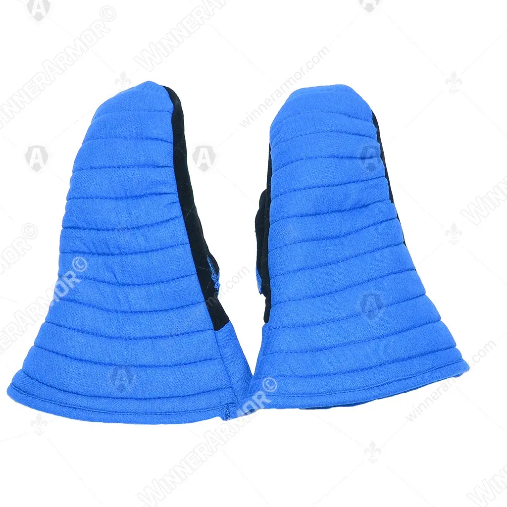 Quilted padded mittens for buhurt under gauntlets