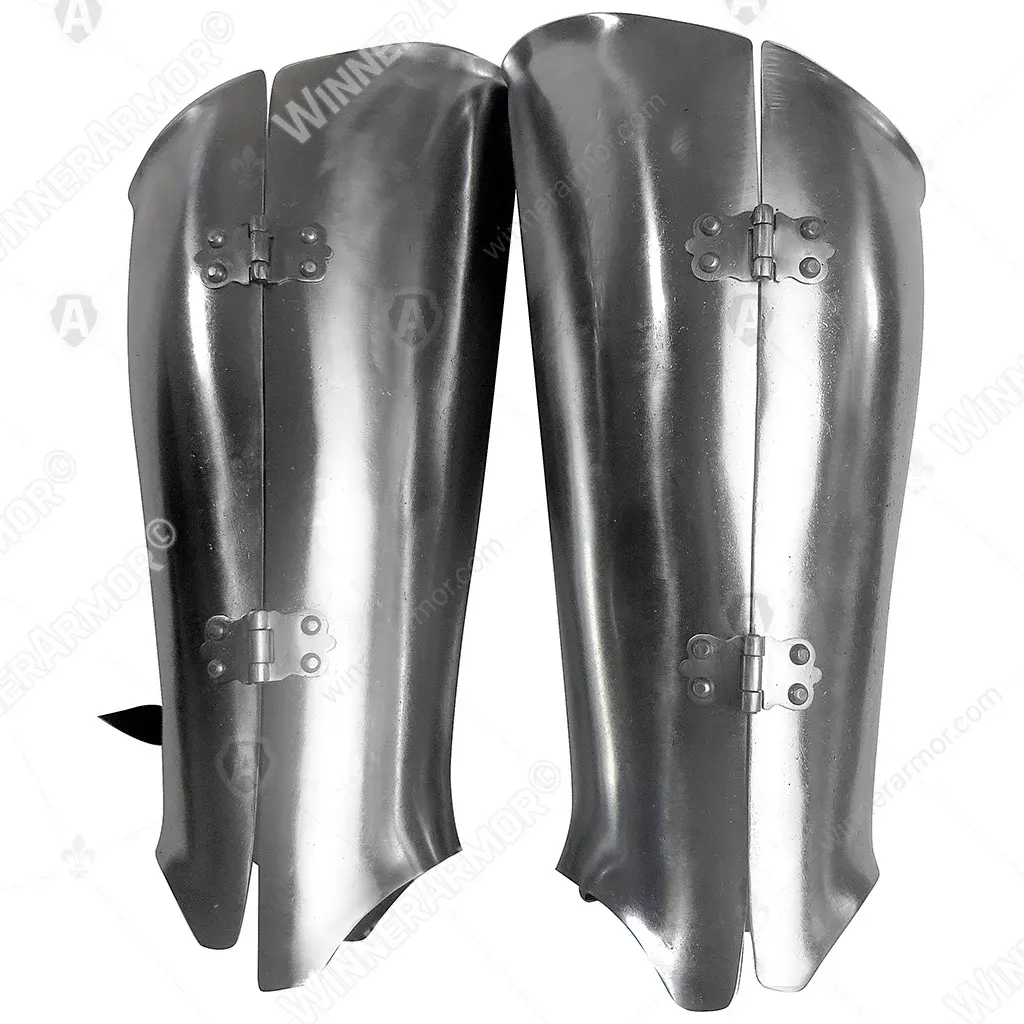 Simple European greaves for full contact