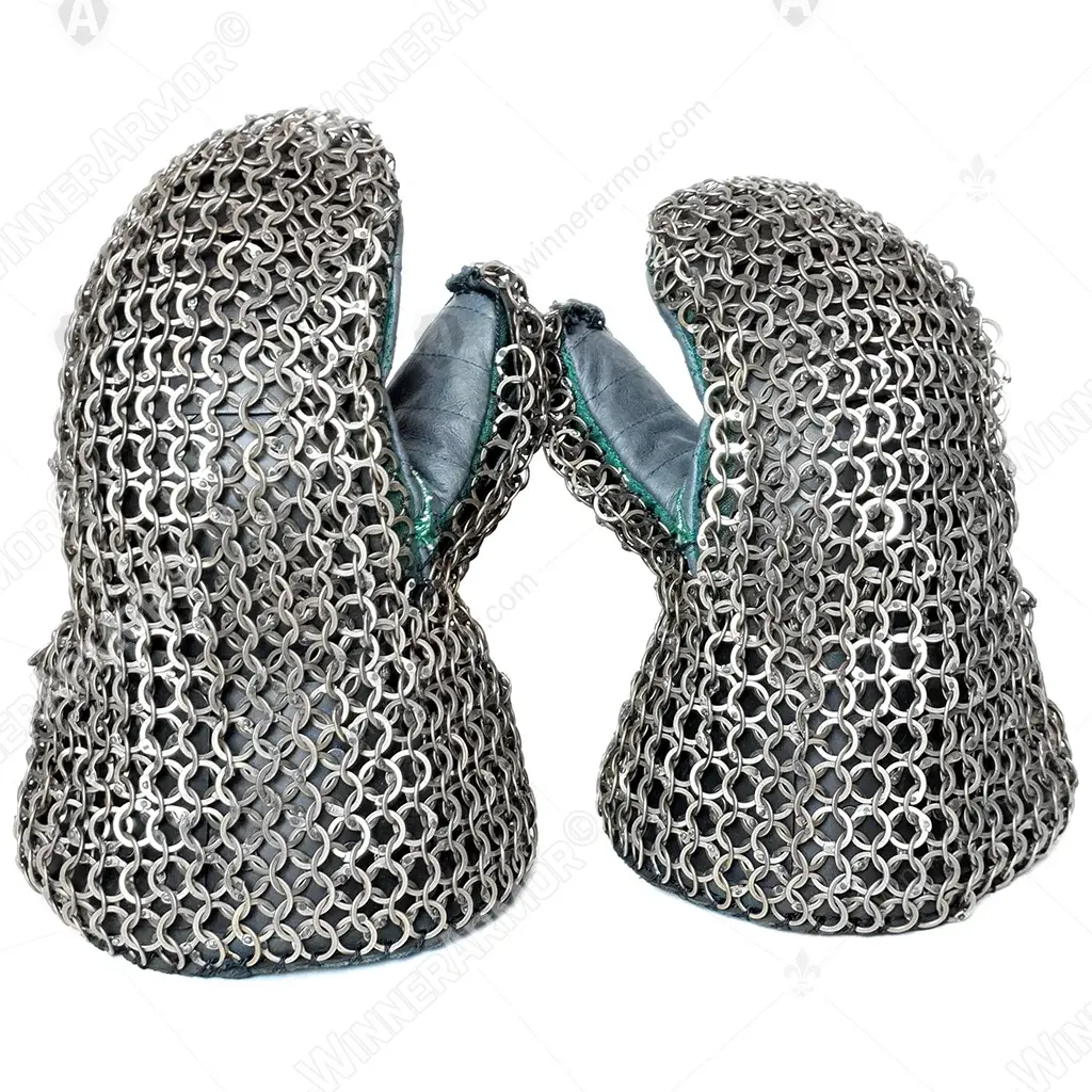 Mail gauntlets with hidden plate protection