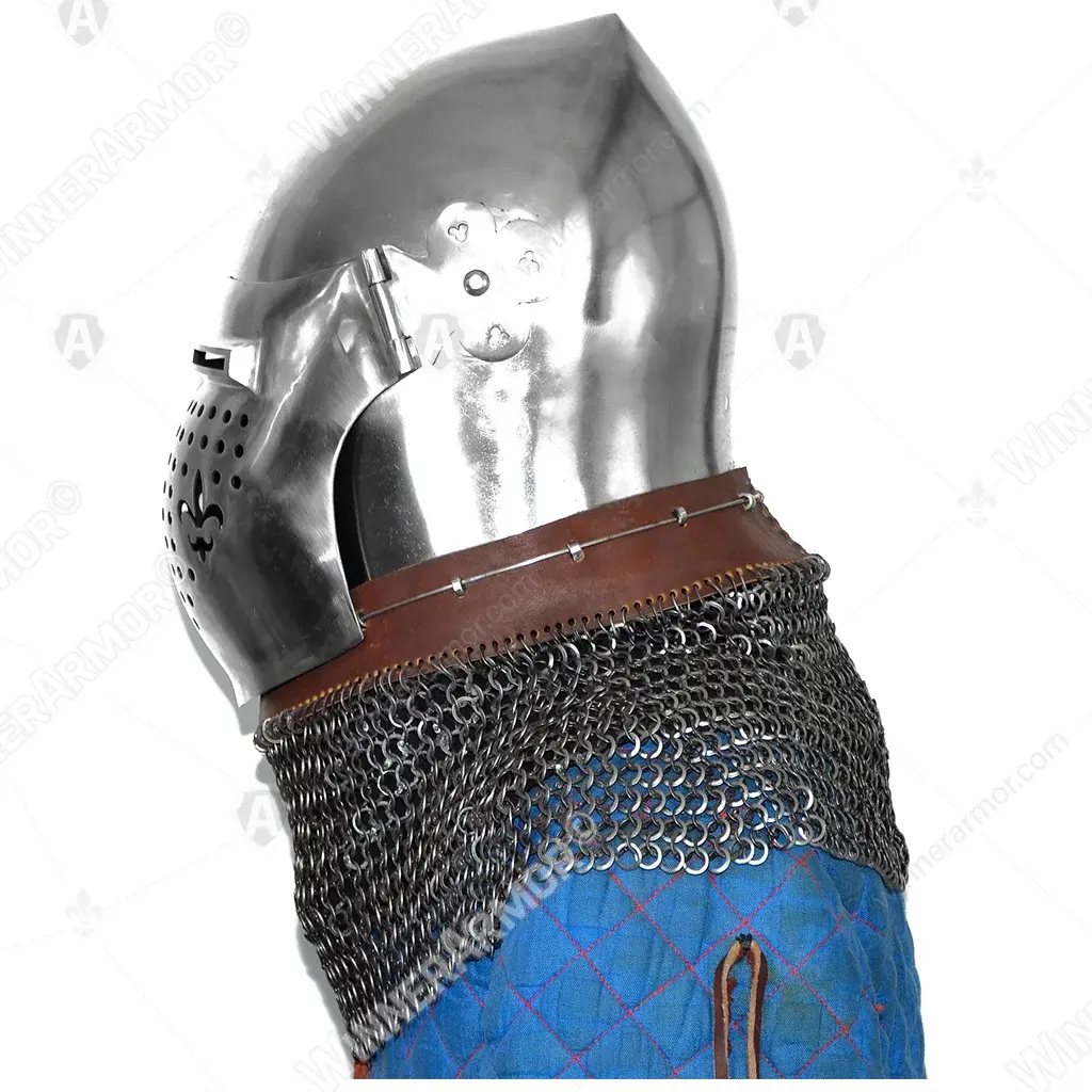 Split-visor bascinet for buhurt combat