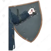 European Triangular Shield L 60×75 cm