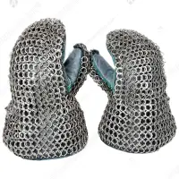 Mail gauntlets with hidden plate protection