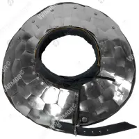 Scaled gorget type 2 — neck protection for combat