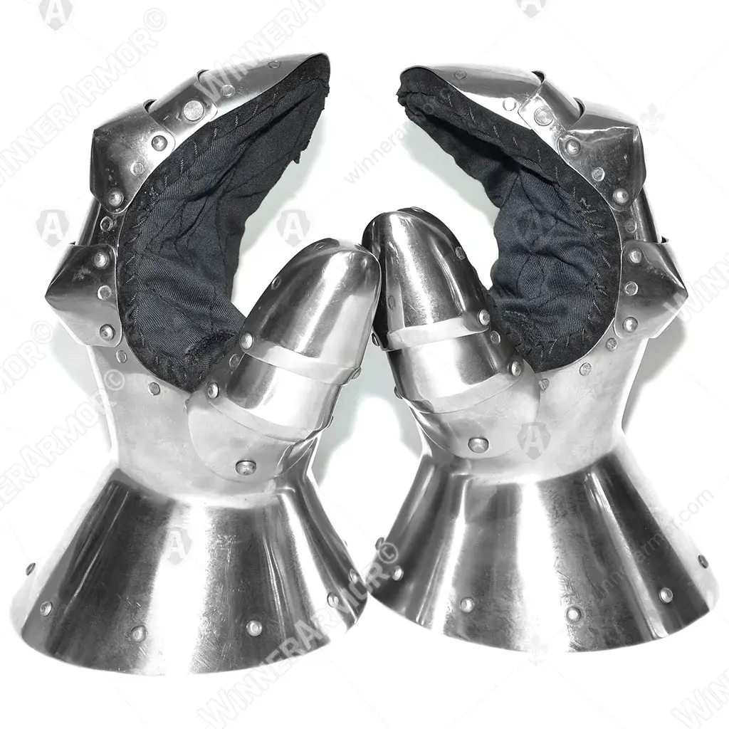 Plate gauntlets for full-contact fights — 1.5 mm